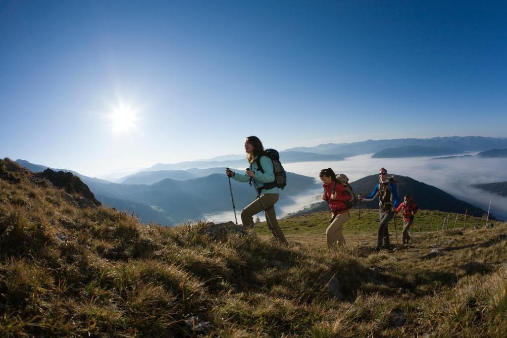 Grizzly Sport & Motorrad Resort Sankt Margarethen im Lungau Ngoại thất bức ảnh